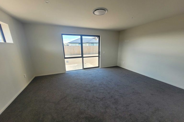 Photo of property in 76 Hilton Drive, Amberley, 7410