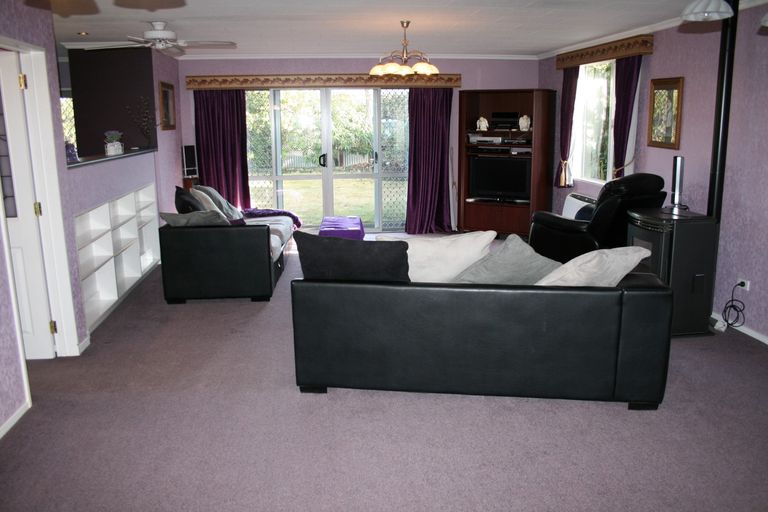 Photo of property in 1 Glencairn Road, Twizel, 7901