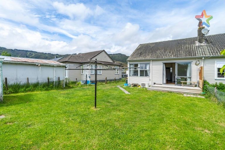 Photo of property in 43 Rata Street, Naenae, Lower Hutt, 5011