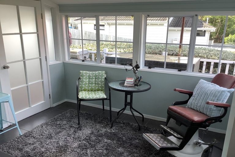 Photo of property in 2/28 Onepoto Road, Hauraki, Auckland, 0622