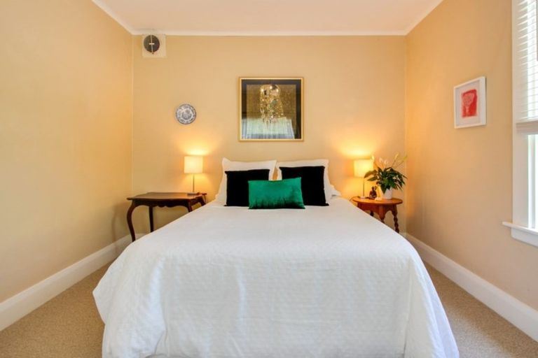 Photo of property in 120 Eriksen Road, Te Awa, Napier, 4110