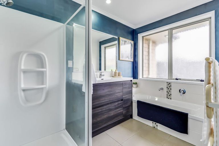 Photo of property in 11 Te Ironui Place, Huntington, Hamilton, 3210