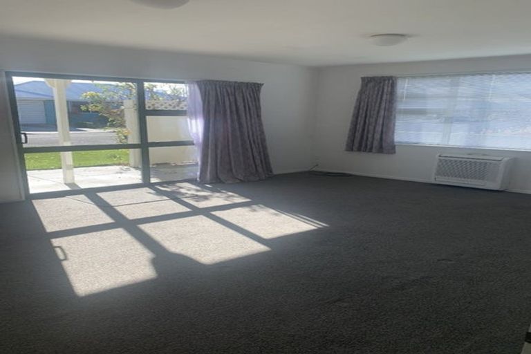 Photo of property in 2b Mayfair Grove, Alexandra, 9320