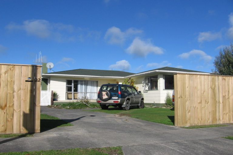 Photo of property in 22 Geraldine Crescent, Cloverlea, Palmerston North, 4412