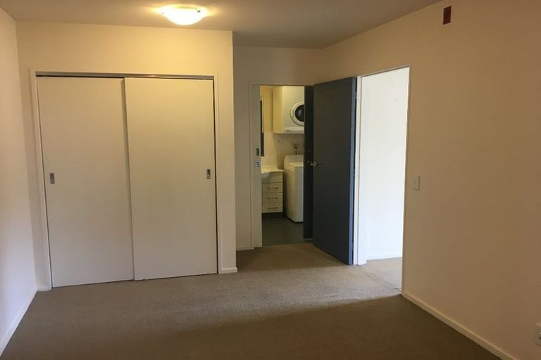 Photo of property in Luxford Villas, 204/72 Herald Street, Berhampore, Wellington, 6023