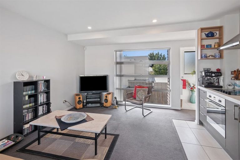 Photo of property in 42c Devon Street, Sydenham, Christchurch, 8023