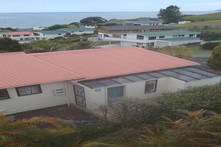 Photo of property in 47 Stratford Drive, Cable Bay, 0420