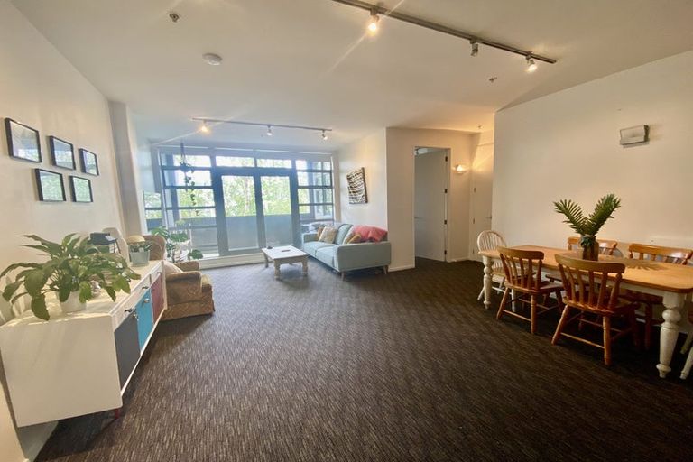 Photo of property in Vespa Apartments, 408/20 Hanson Street, Mount Cook, Wellington, 6021