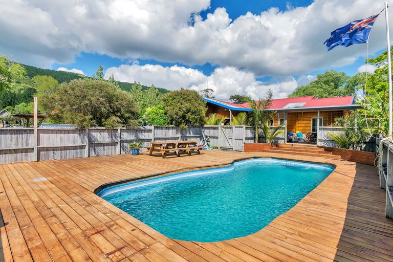 Photo of property in 1085 Pakiri Road, Pakiri, Wellsford, 0972