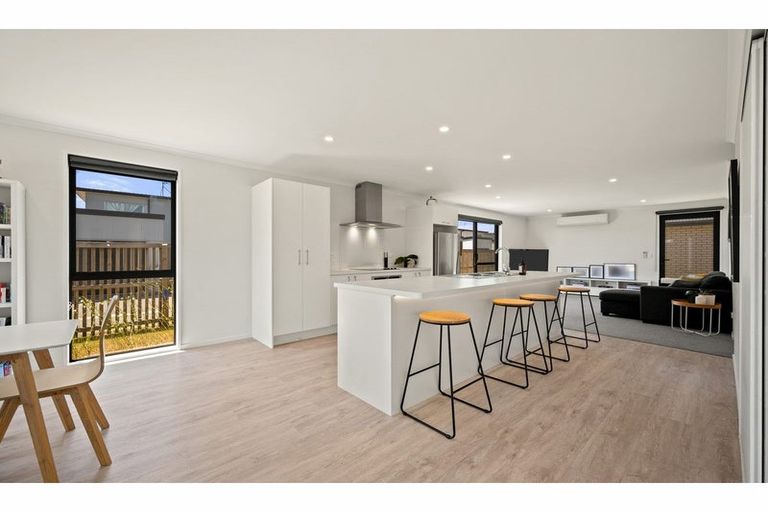 Photo of property in 2 Air Race Lane, Halswell, Christchurch, 8025