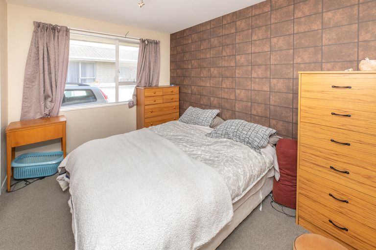 Photo of property in 2/15 Sandra Street, South New Brighton, Christchurch, 8062