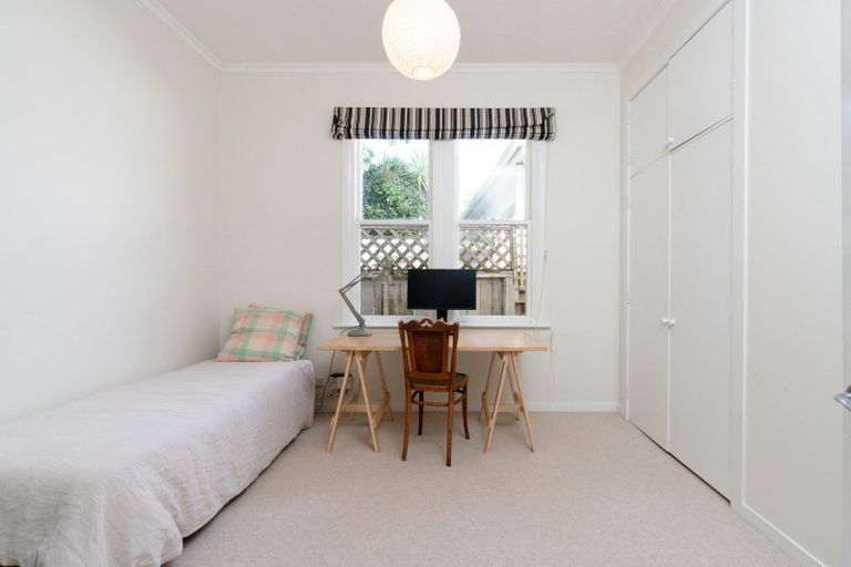 Photo of property in 223 Ohiro Road, Brooklyn, Wellington, 6021