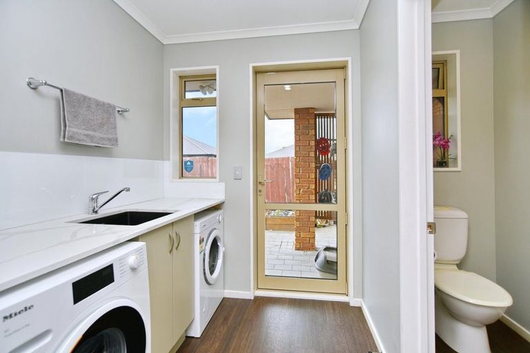 Photo of property in 9 Puhara Avenue, Parklands, Christchurch, 8083