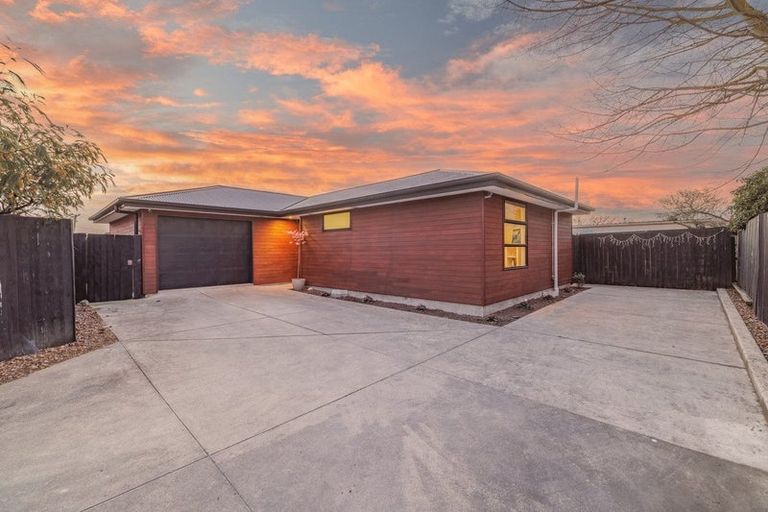 Photo of property in 401a Pages Road, Aranui, Christchurch, 8061