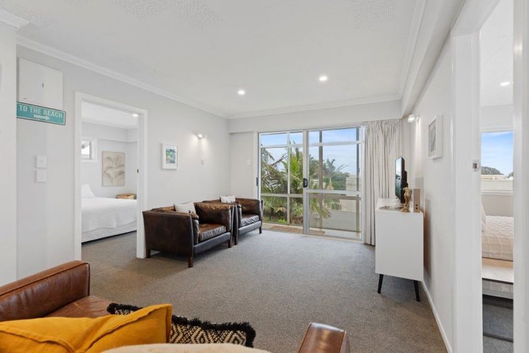 Photo of property in 1055 Papamoa Beach Road, Papamoa Beach, Papamoa, 3118