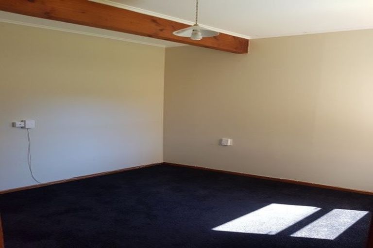Photo of property in 138 Rangituhi Crescent, Takapuwahia, Porirua, 5022