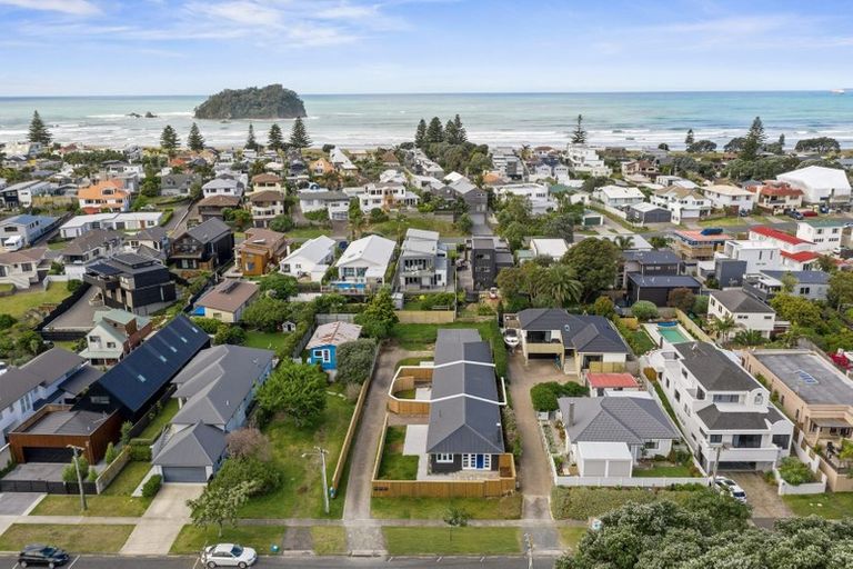 Photo of property in 19b Pitau Road, Mount Maunganui, 3116