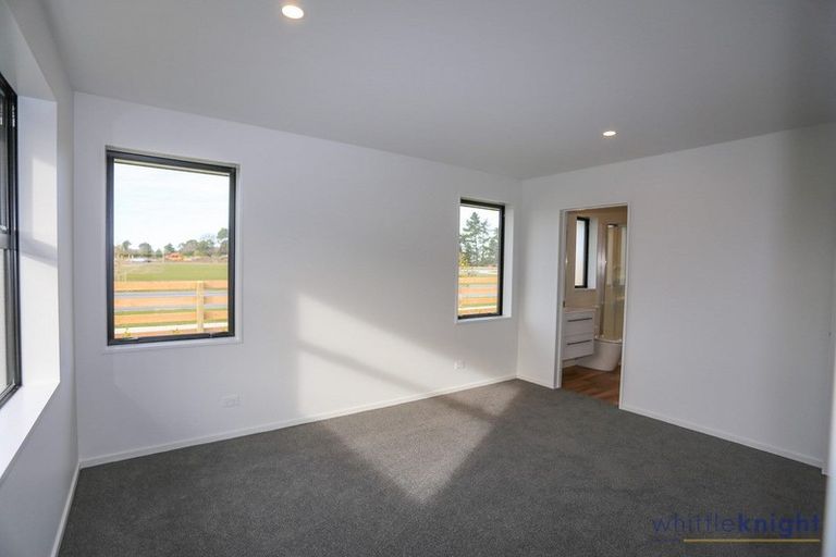 Photo of property in 8 Croydon Street, Woodend, 7610