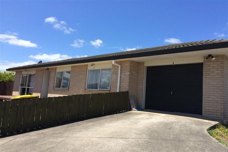 Photo of property in 1/25 Glenlea Place, Flat Bush, Auckland, 2019