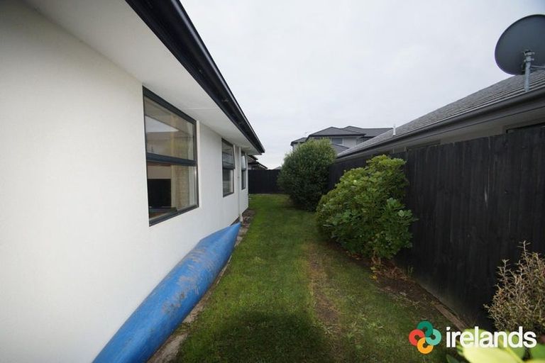 Photo of property in 6 Bouler Court, Halswell, Christchurch, 8025