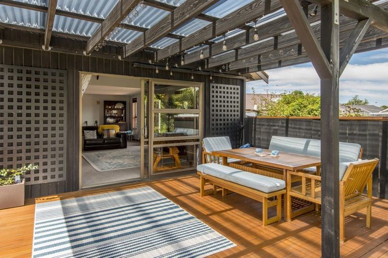 Photo of property in 11 Torlesse Crescent, Darfield, 7510