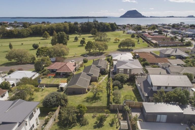 Photo of property in 64 Vale Street, Otumoetai, Tauranga, 3110