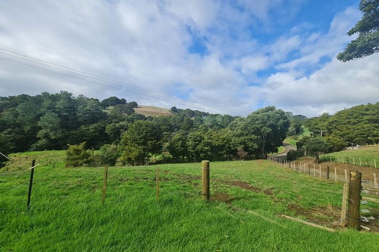 Photo of property in 1039 Trounson Park Road, Donnellys Crossing, Dargaville, 0379