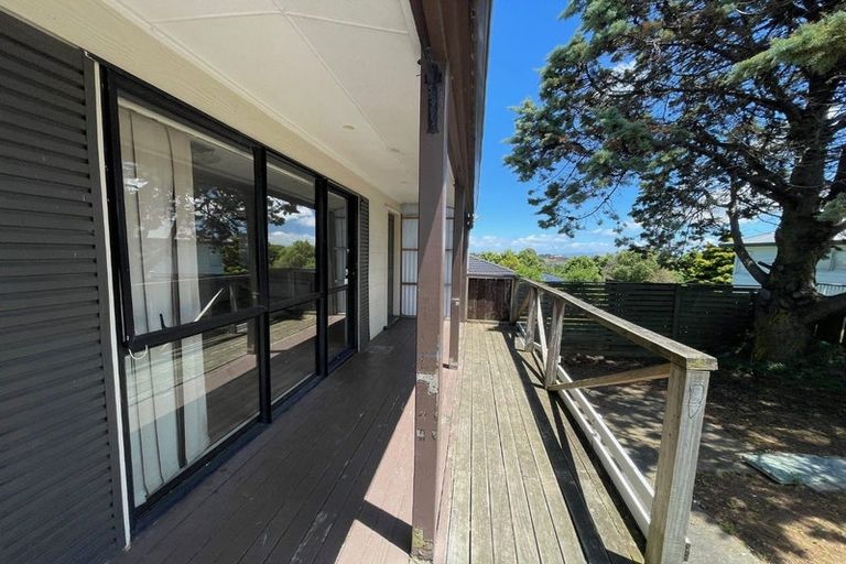 Photo of property in 17 Crail Court, Totara Heights, Auckland, 2105