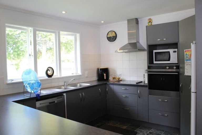 Photo of property in 14 Maclean Street, Cambridge, 3434