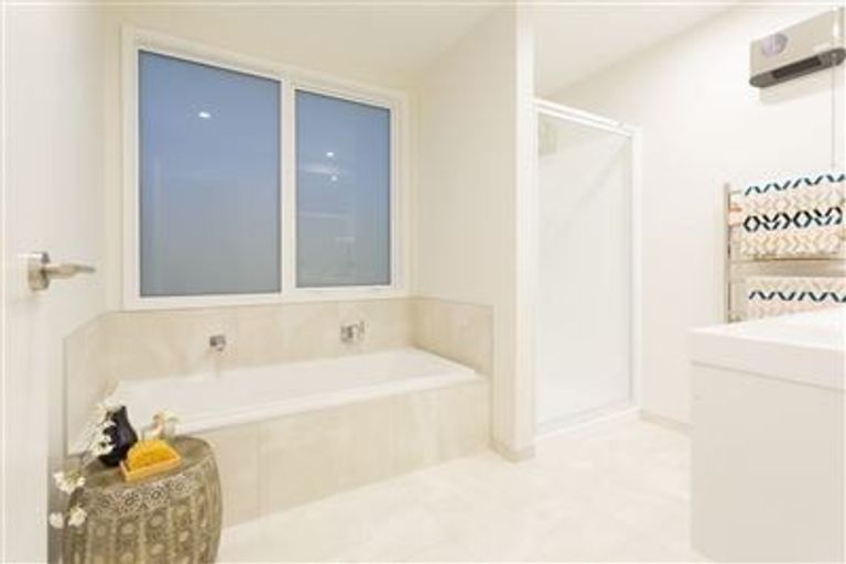 Photo of property in 41 Saint Pauls Drive, Brookfield, Tauranga, 3110