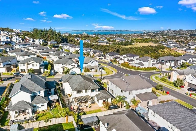 Photo of property in 3 Tawa Place, Orewa, 0931