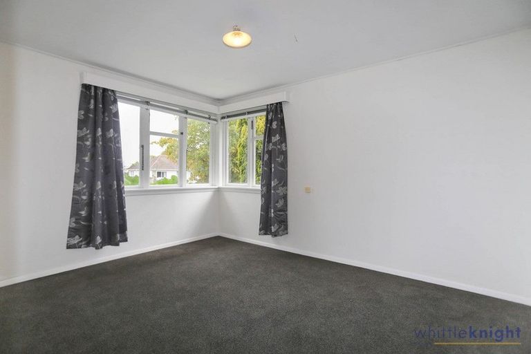 Photo of property in 28 Hillary Crescent, Upper Riccarton, Christchurch, 8041