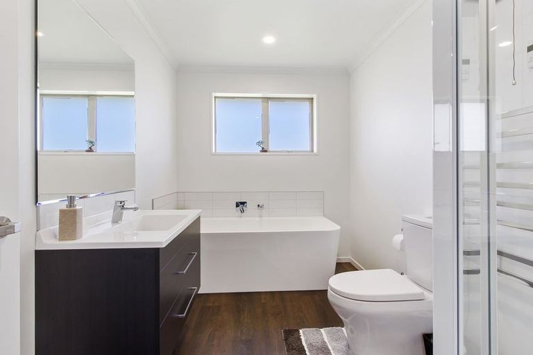 Photo of property in 224 Queen Street, Waimate, 7924