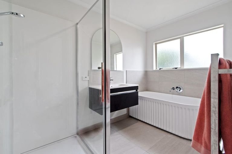 Photo of property in 17a Short Street, Papakura, 2110