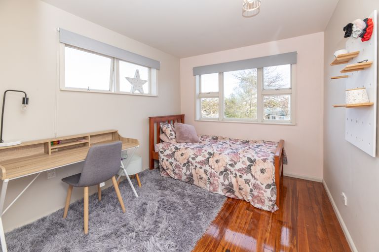 Photo of property in 9 Mottram Street, Redwood, Christchurch, 8051