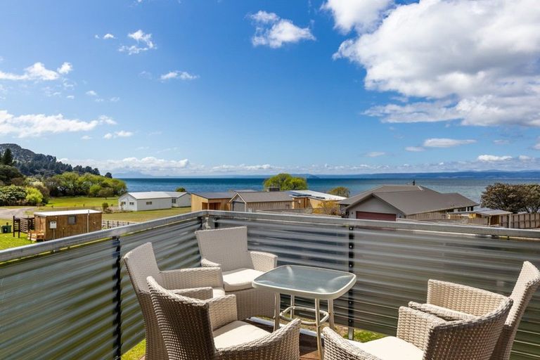 Photo of property in 14 Piripi Place, Kuratau, Turangi, 3381