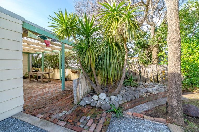 Photo of property in 138 Fitzherbert Street, Featherston, 5710