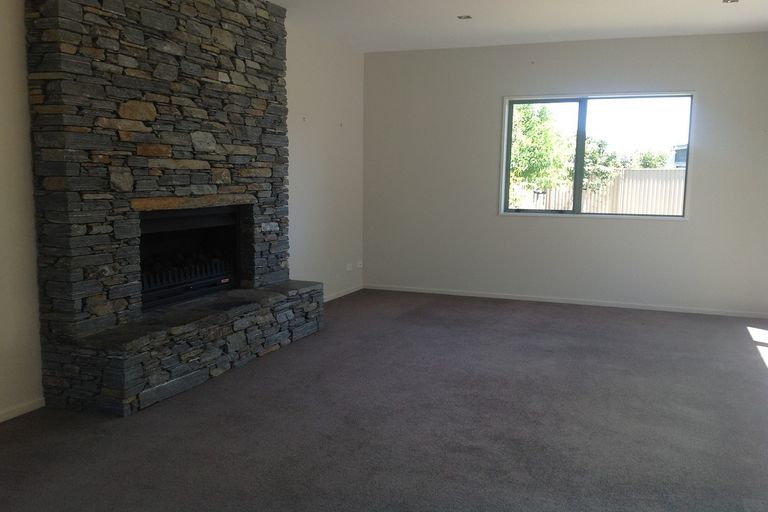 Photo of property in 24 Albert Drive, Clyde, 9330