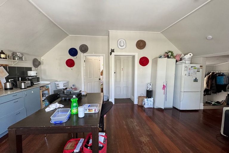 Photo of property in 41 Brougham Street, Mount Victoria, Wellington, 6011