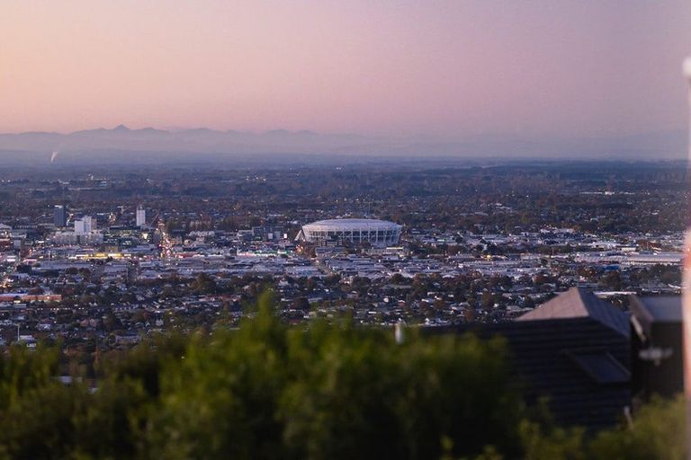 Photo of property in 37 Longhurst Terrace, Cashmere, Christchurch, 8022