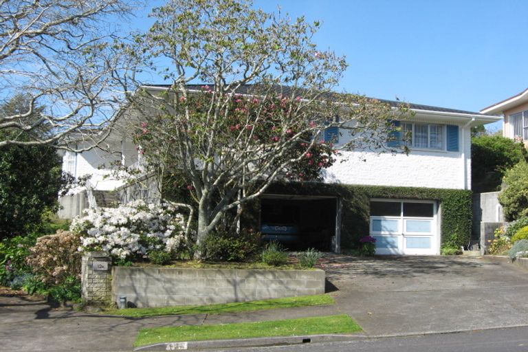 Photo of property in 12 Magnolia Drive, Westown, New Plymouth, 4310
