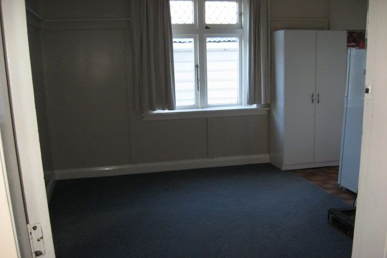 Photo of property in 10 Buckingham Street, Melrose, Wellington, 6023