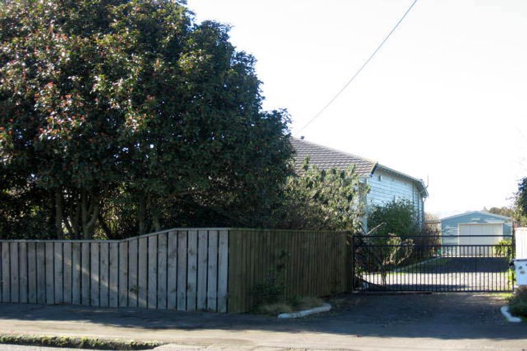 Photo of property in 411 High Street South, Carterton, 5713