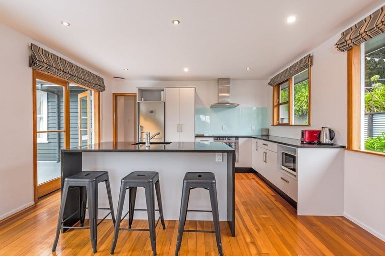 Photo of property in 419 Aokautere Drive, Aokautere, Palmerston North, 4471