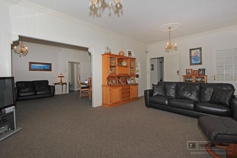 Photo of property in 353 Waterloo Road, Waterloo, Lower Hutt, 5011