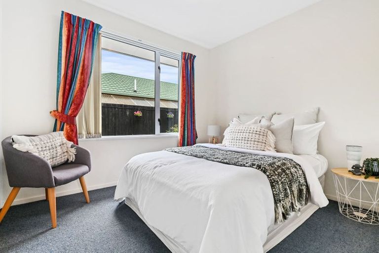 Photo of property in 82 Bella Rosa Drive, Hei Hei, Christchurch, 8042