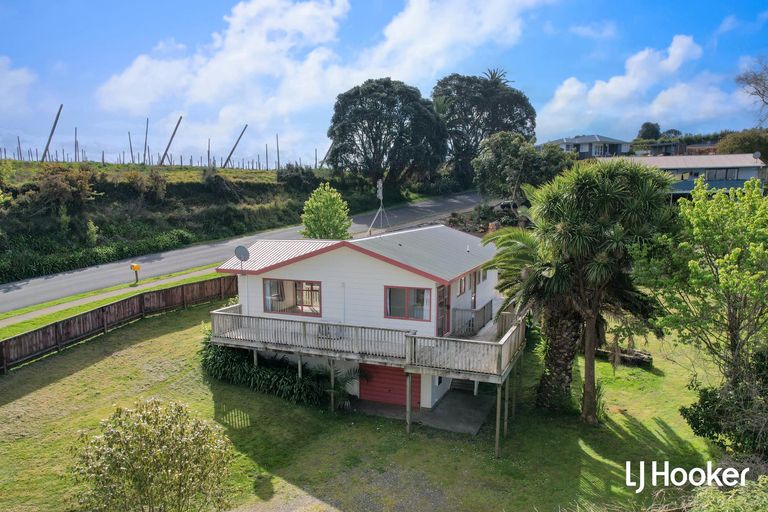 Photo of property in 8 Koutunui Road, Athenree, Katikati, 3177