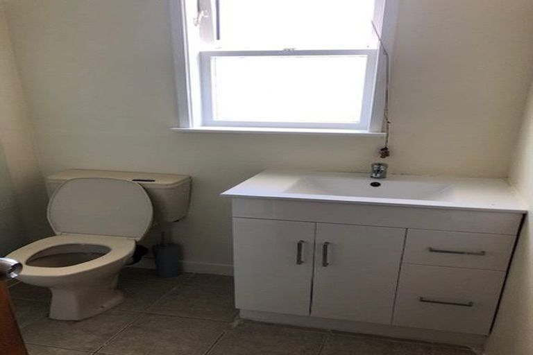 Photo of property in 3/5 Evelyn Street, Papatoetoe, Auckland, 2025