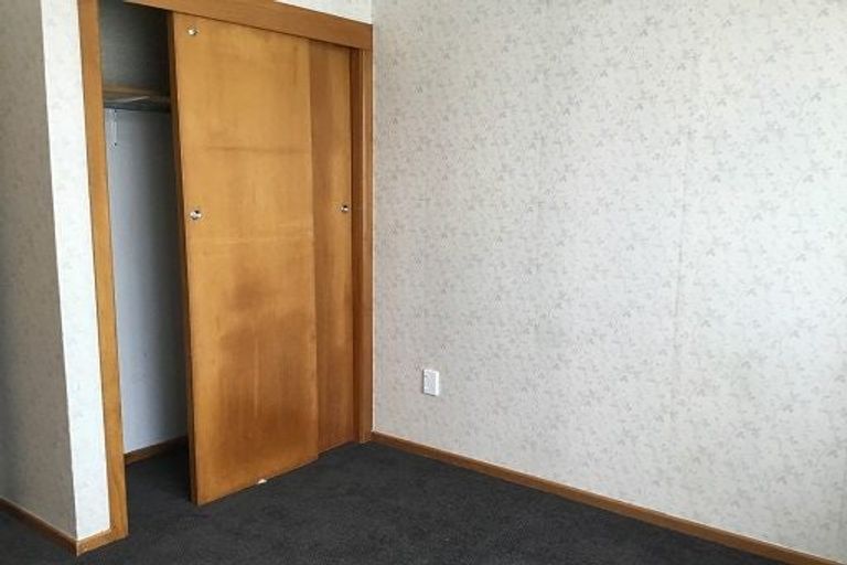 Photo of property in 56a Young Street, New Plymouth, 4310