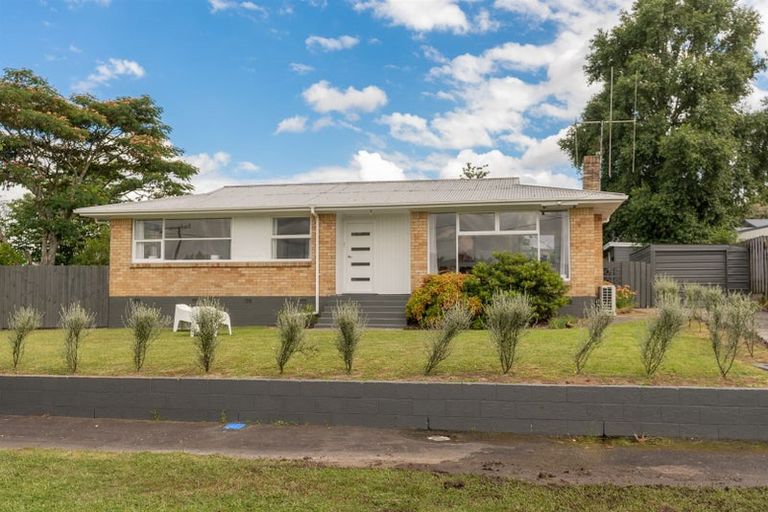 Photo of property in 11 Minifie Avenue, Melville, Hamilton, 3206